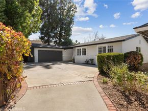 23312 Ostronic, Woodland Hills CA 91367