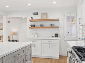 23312 Ostronic, Woodland Hills CA 91367