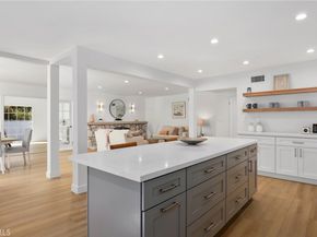 23312 Ostronic, Woodland Hills CA 91367