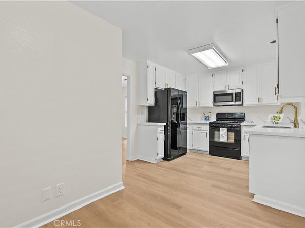 4337 Willow Glen Street, Calabasas CA 91302