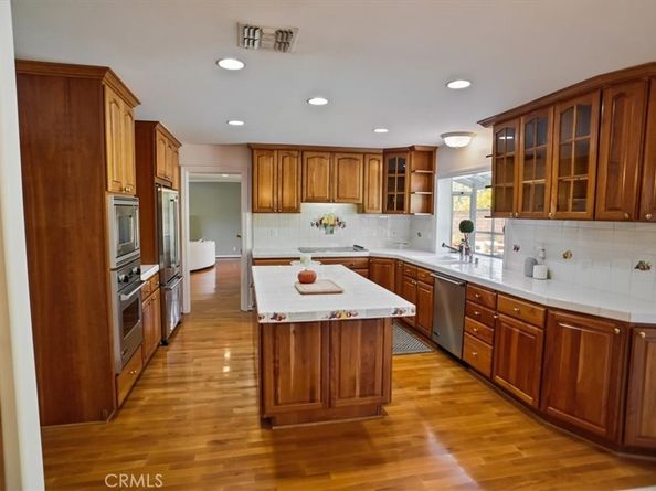 19201 Castlebay Lane, Porter Ranch CA 91326