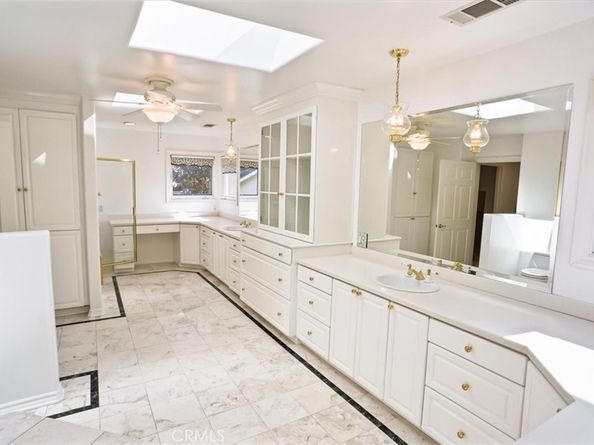 19201 Castlebay Lane, Porter Ranch CA 91326