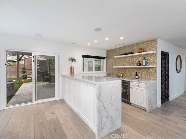 18089 Lake Encino, Encino CA 91316