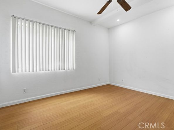 5135 Zelzah 100, Encino CA 91316