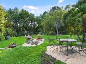 18760 Wells, Tarzana CA 91356