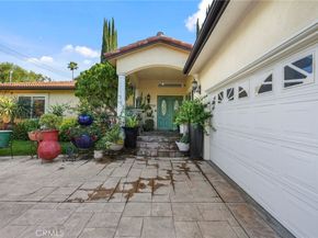 18760 Wells, Tarzana CA 91356