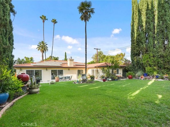 18760 Wells, Tarzana CA 91356