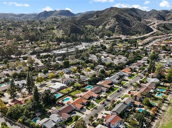 23642 Community St, West Hills CA 91304