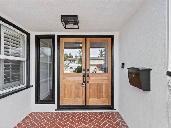 23642 Community St, West Hills CA 91304