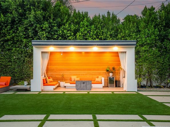 5032 Hesperia Avenue, Encino CA 91316