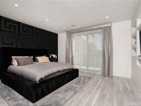 5032 Hesperia Avenue, Encino CA 91316