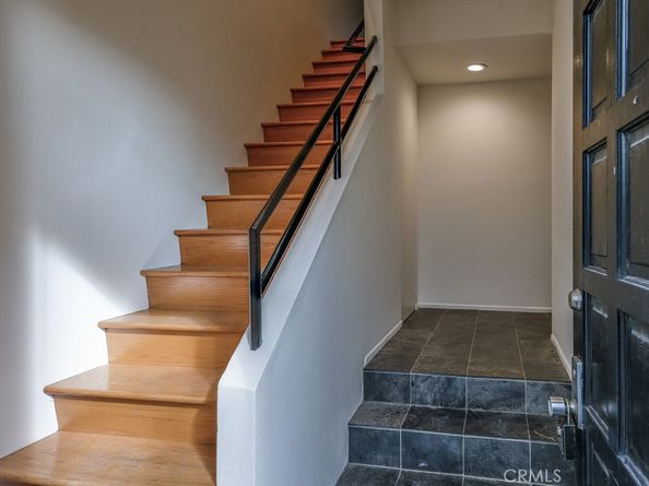 11817 Texas 1, Los Angeles CA 90025