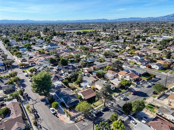 10007 Haddon, Pacoima CA 91331