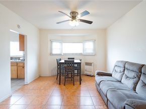 914 W 41st Street, Los Angeles CA 90037