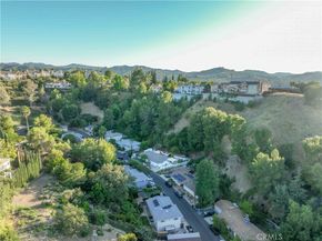 4771 Excelente Drive, Woodland Hills CA 91364
