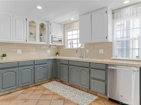 11290 Ivy Place, Los Angeles CA 90064