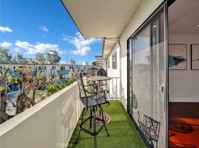 5000 S Centinela 337, Los Angeles CA 90066