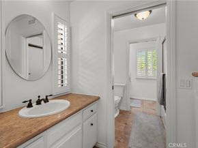 23815 Park Belmonte, Calabasas CA 91302