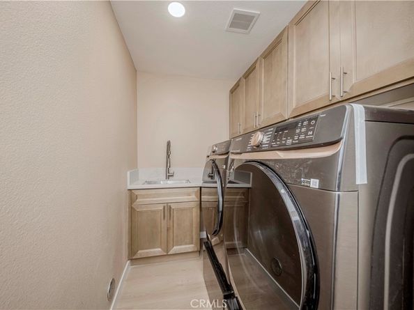 5338 S Chariton Avenue, Ladera Heights CA 90056