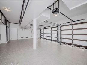 5338 S Chariton Avenue, Ladera Heights CA 90056