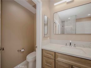 5338 S Chariton Avenue, Ladera Heights CA 90056