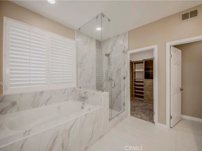 5338 S Chariton Avenue, Ladera Heights CA 90056