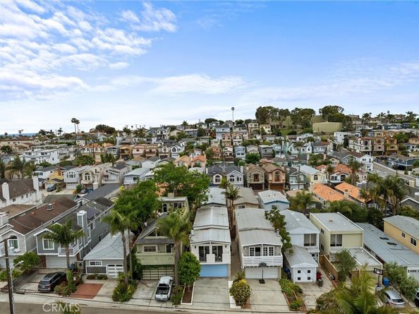 1529 Steinhart Avenue, Redondo Beach CA 90278