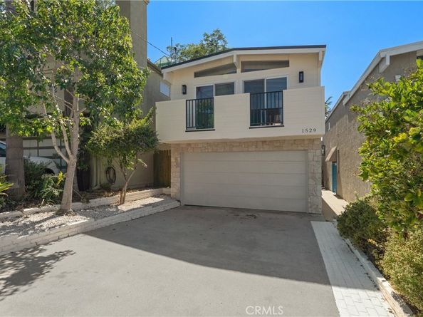 1529 Steinhart Avenue, Redondo Beach CA 90278