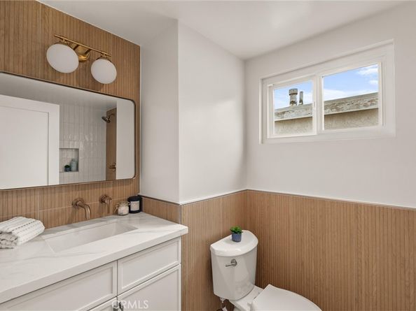 1529 Steinhart Avenue, Redondo Beach CA 90278