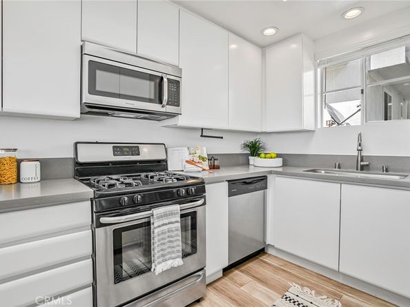 4216 Highland Avenue B, Manhattan Beach CA 90266