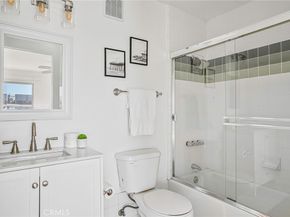 4216 Highland Avenue B, Manhattan Beach CA 90266