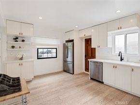 207 S Aviation Boulevard, Manhattan Beach CA 90266