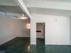 1400 N Hayworth Avenue 28, West Hollywood CA 90046