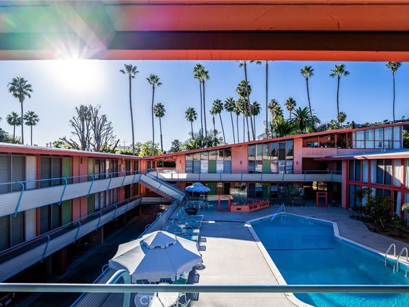 1400 N Hayworth Avenue 28, West Hollywood CA 90046