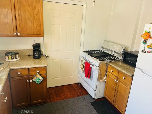 537 & 535 W Olive Street, Inglewood CA 90301