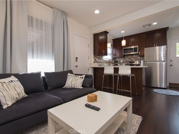 239 W Hillcrest Boulevard, Inglewood CA 90301