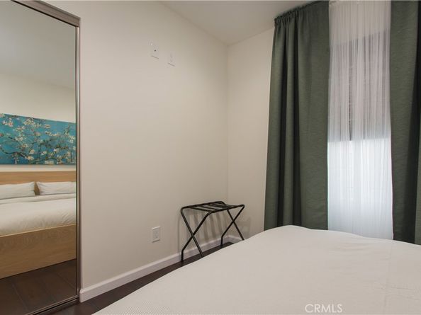 239 W Hillcrest Boulevard, Inglewood CA 90301