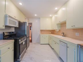 326 Hermosa Avenue 7, Long Beach CA 90802