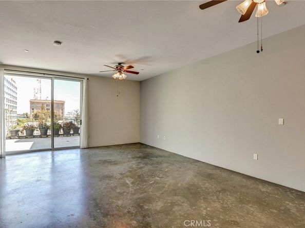 285 W 6th Street 327, San Pedro CA 90731