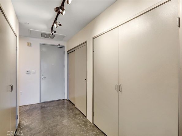 285 W 6th Street 327, San Pedro CA 90731