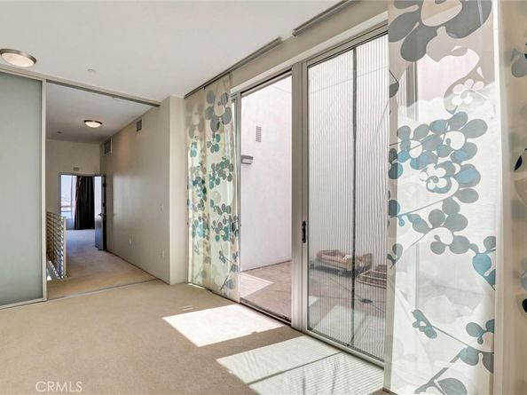 285 W 6th Street 327, San Pedro CA 90731