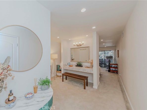 1940 N Highland Avenue 66, Los Angeles CA 90068