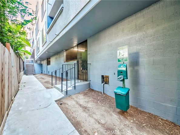 1940 N Highland Avenue 66, Los Angeles CA 90068