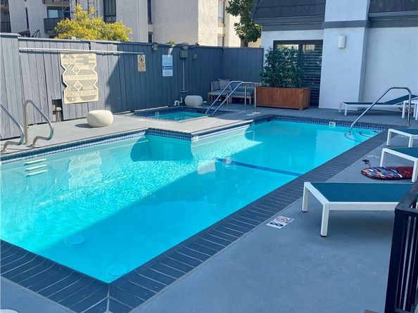 8105 Redlands Street 107, Playa Del Rey CA 90293