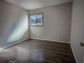 827 E 103rd Place, Los Angeles CA 90002