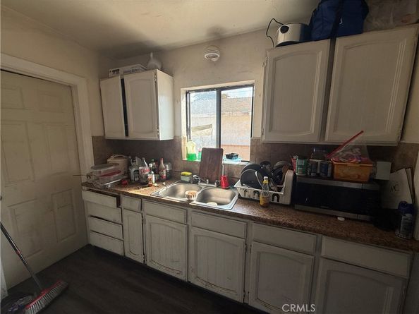 1057 N Neptune, Wilmington CA 90744