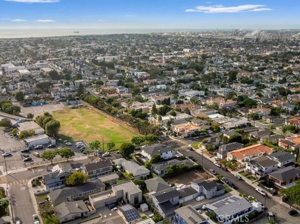 1400 17th Street, Manhattan Beach CA 90266