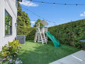 1400 17th Street, Manhattan Beach CA 90266