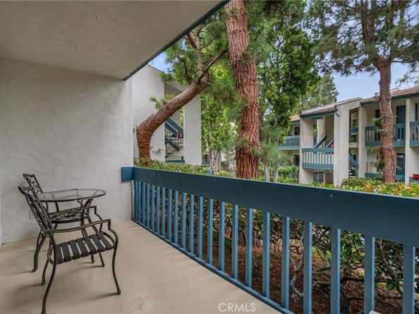 635 S Prospect 102, Redondo Beach CA 90277