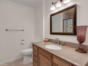 635 S Prospect 102, Redondo Beach CA 90277